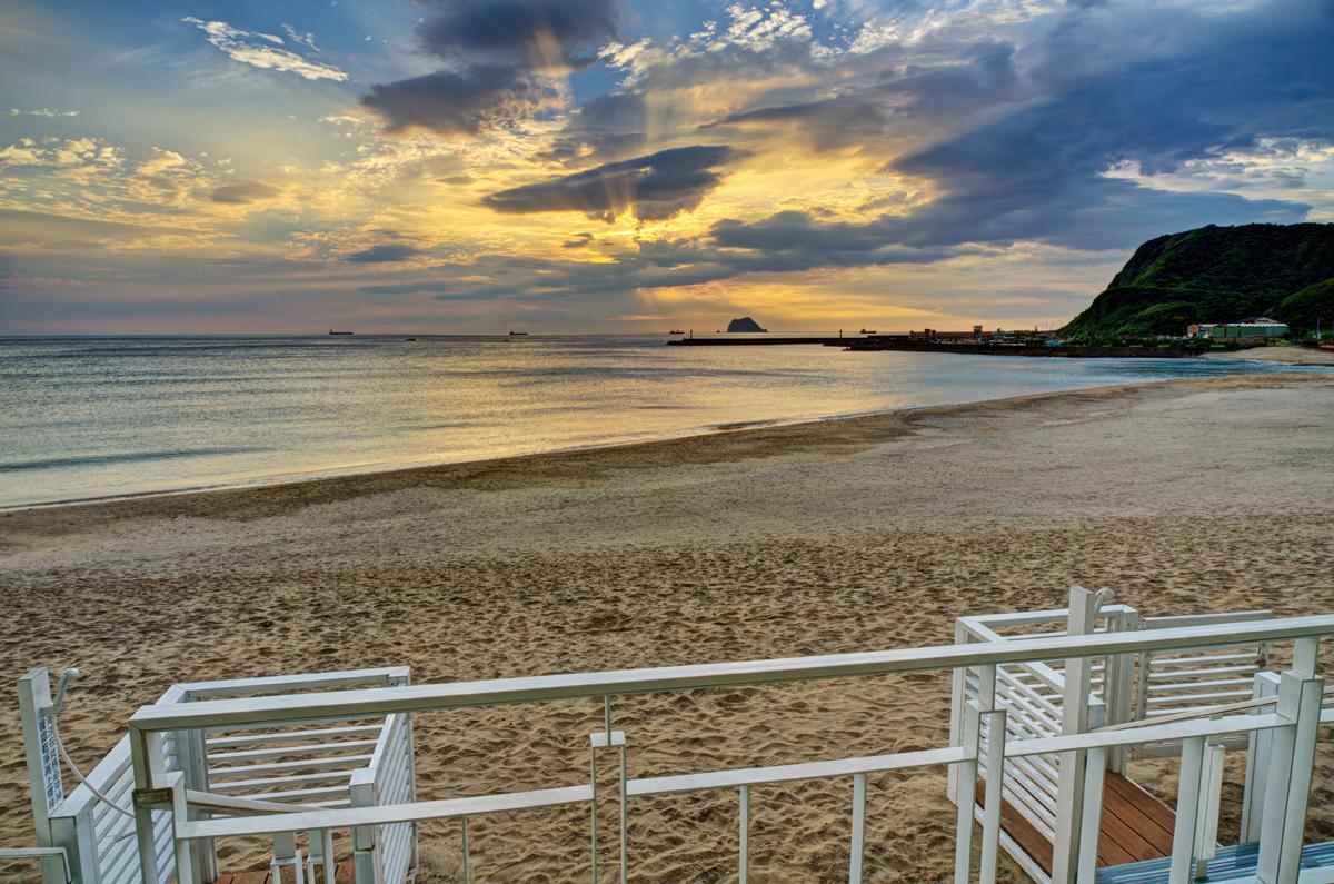 White House Hot Spring Beach Resort Wanli Exterior photo